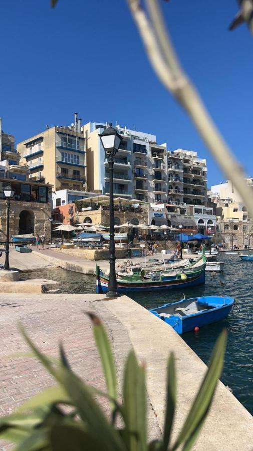 Eleven By Warren Collection Apartment Sliema Bagian luar foto