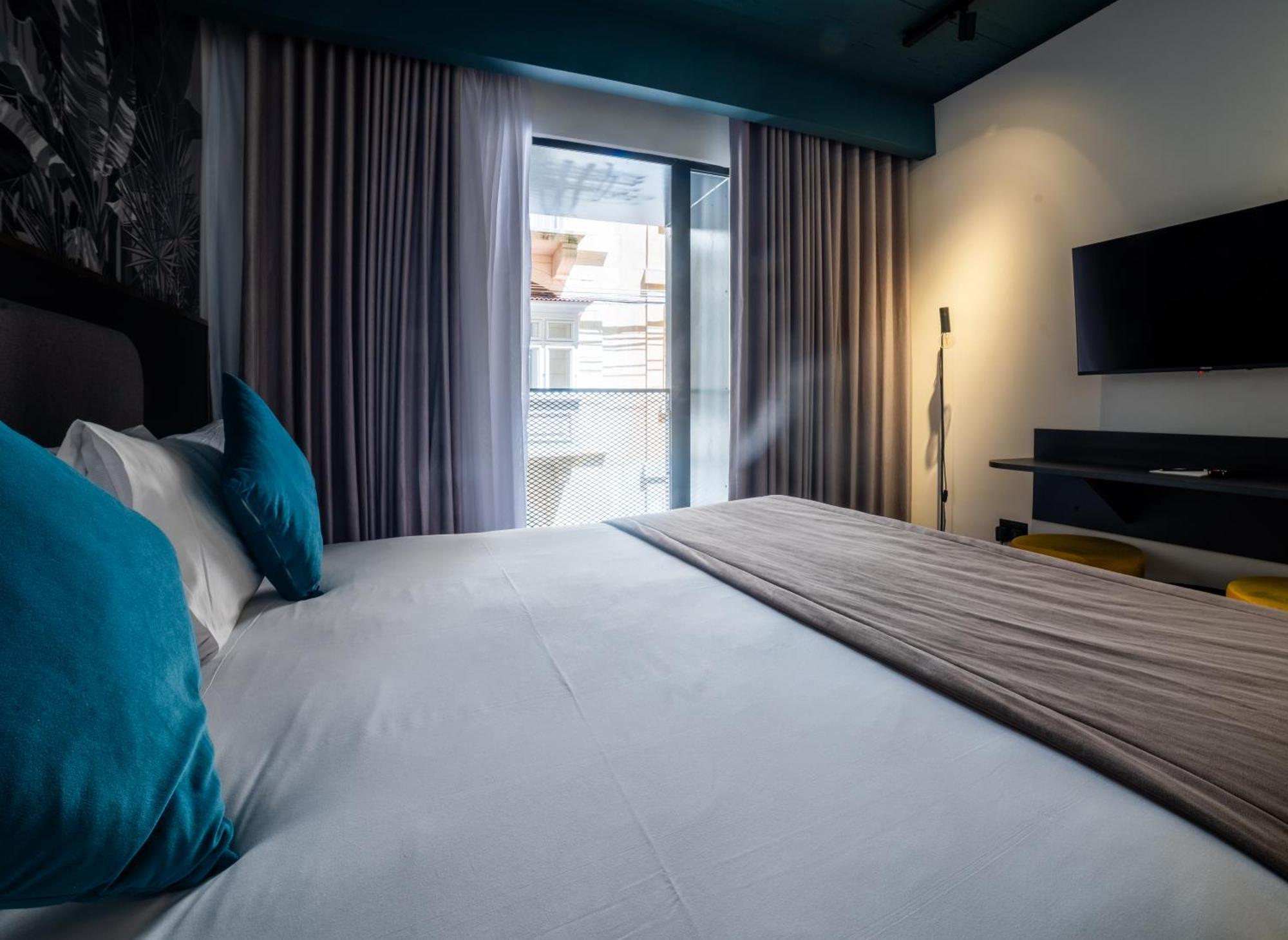 Eleven By Warren Collection Apartment Sliema Bagian luar foto