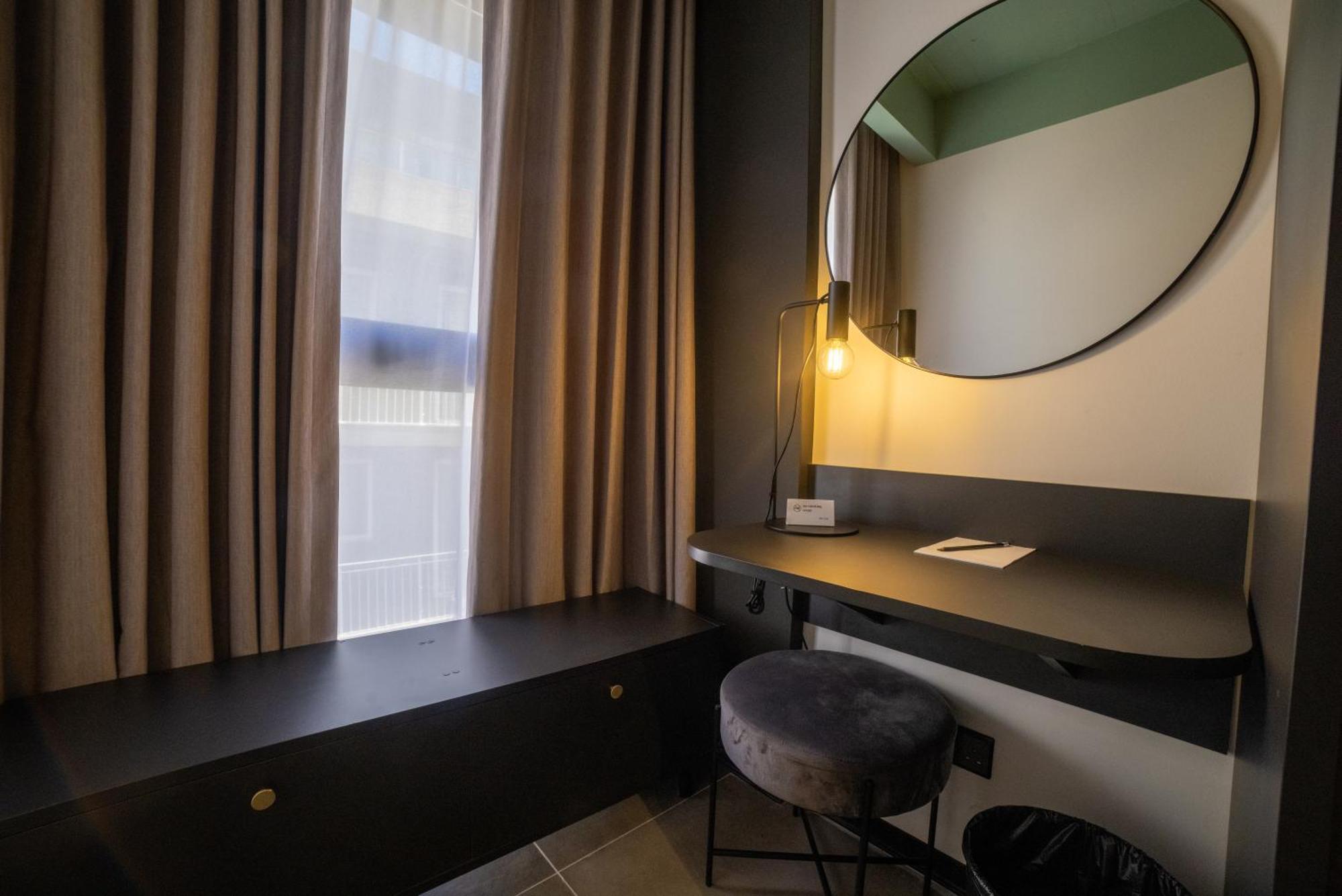 Eleven By Warren Collection Apartment Sliema Bagian luar foto